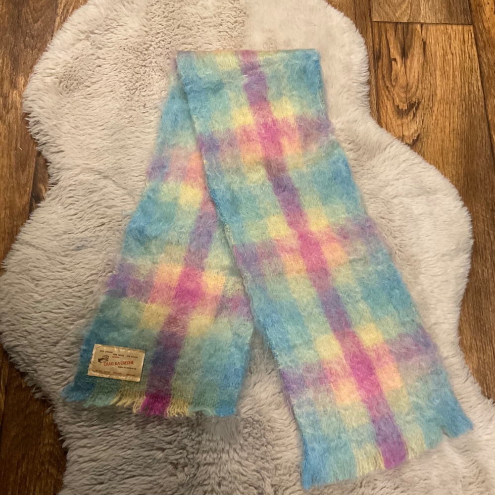 Craig-NA-Creidhe Pastel Mohair Wool Scarf Made In Scotland Vintage